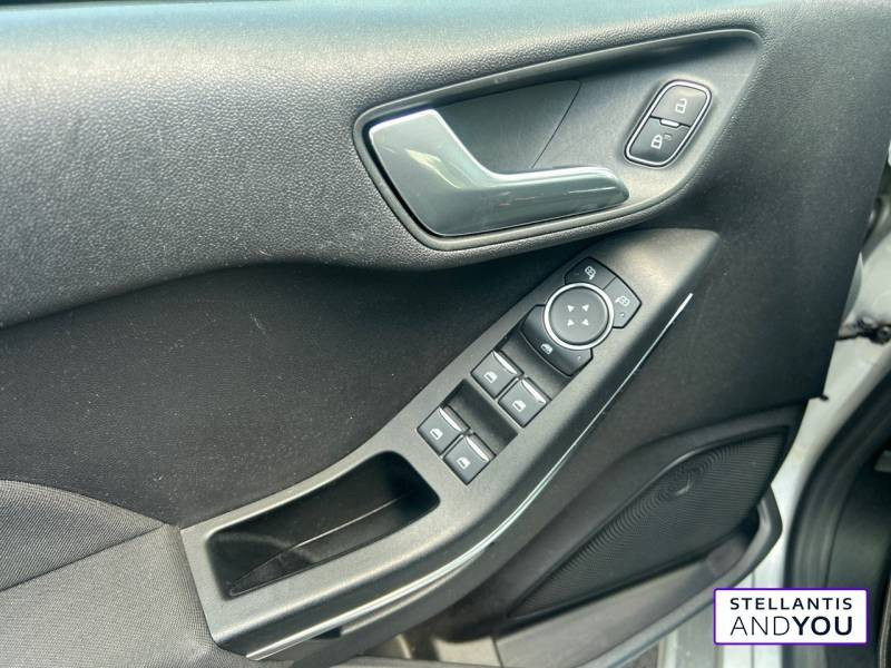 Ford Fiesta 1.0 EcoBoost 125 ch S&S mHEV BVM6 Titanium  occasion   LOMME - photo n8