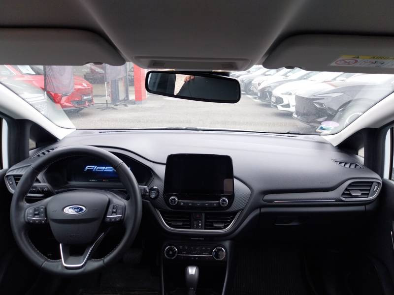 Ford Fiesta 1.0 EcoBoost 125 ch S&S mHEV Powershift Titanium Vignale  occasion à Dax - photo n°10
