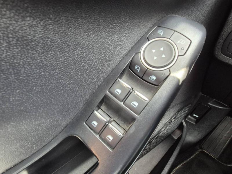 Ford Fiesta 1.0 EcoBoost 140ch Stop&Start Vignale 5p Euro6.2  occasion  Amilly - photo n20