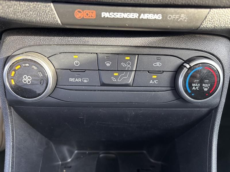 Ford Fiesta 1.0 EcoBoost 95ch Cool & Connect 5p 2022 - photo n°17 Ford Fiesta 1.0 EcoBoost 95ch Cool & Connect 5p  occasion à Dijon - photo n°17