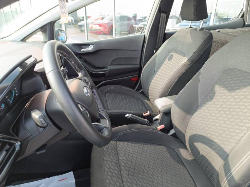 Ford Fiesta 1.0 EcoBoost Hybrid 125ch Titanium Business 5p  occasion  Cesson - photo n8