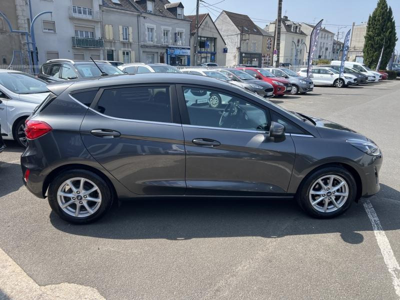 Ford Fiesta 1.0 EcoBoost Hybrid 125ch Titanium Business 5p  occasion  Fleury-les-Aubrais - photo n4