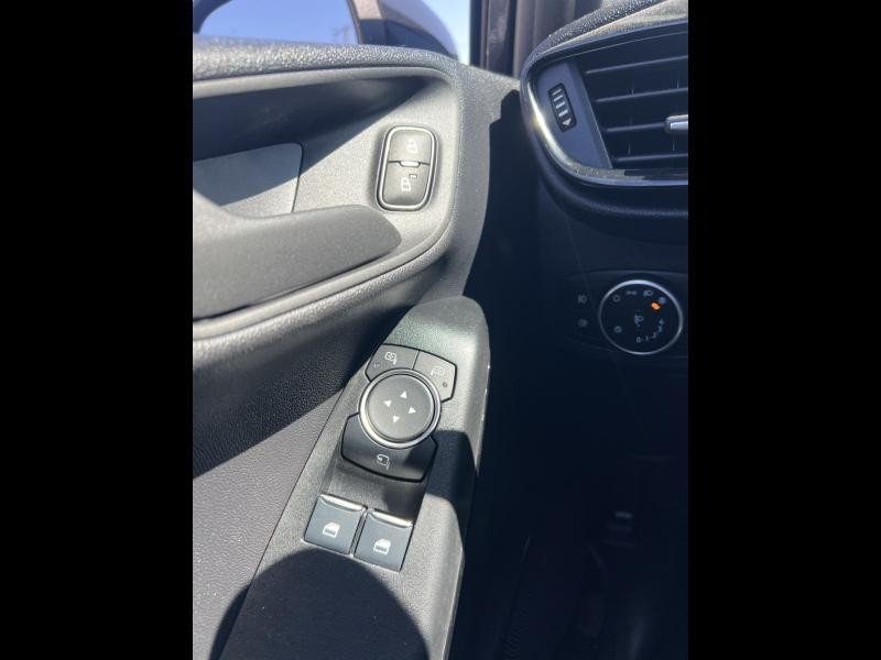 Ford Fiesta 1.0 Flexifuel 95ch Cool & Connect 5p  occasion  Fleury-les-Aubrais - photo n20