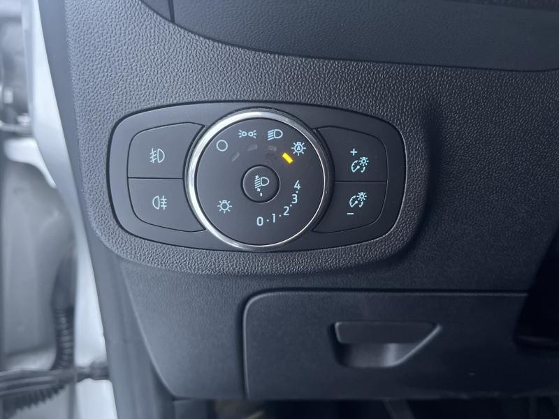 Ford Fiesta 1.0 Flexifuel 95ch Titanium Business 5p  occasion � Fleury-les-Aubrais - photo n�18