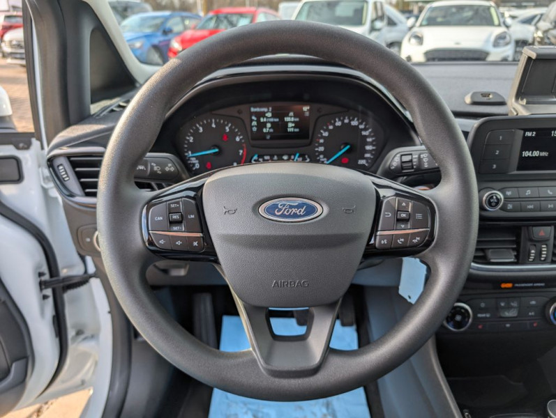 Ford Fiesta 1.1 70 ch BVM  occasion  Beaupuy - photo n8