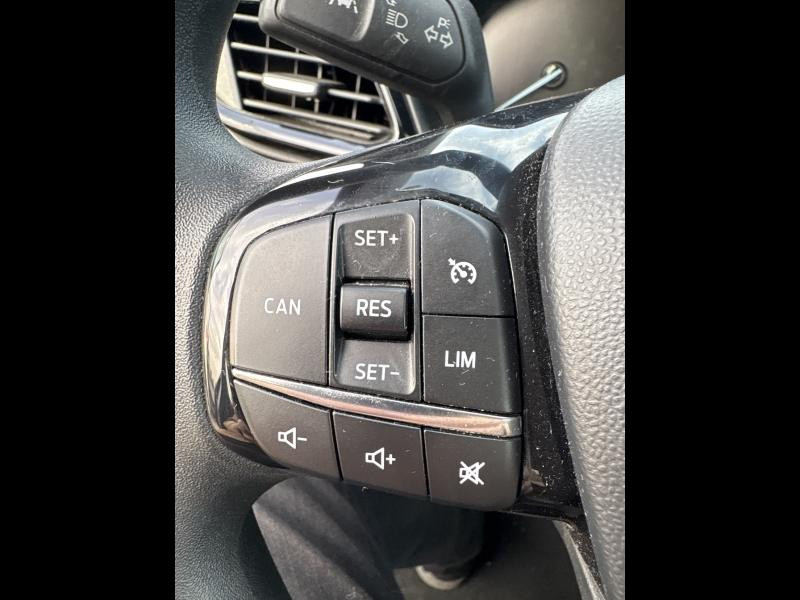 Ford Fiesta 1.1 70ch Business Nav 5p Euro6.2  occasion � Barberey-Saint-Sulpice - photo n�18