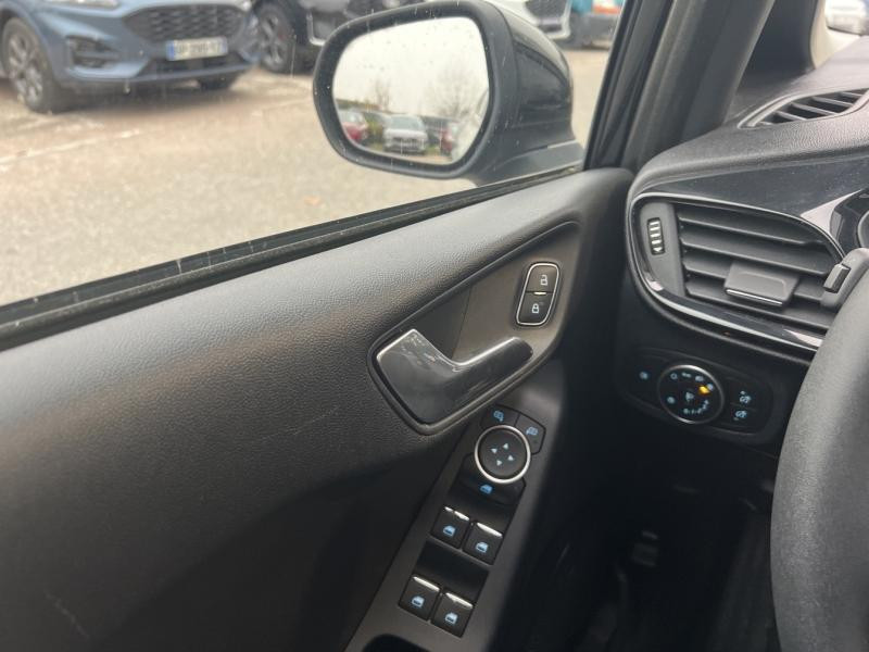 Ford Fiesta 1.1 75ch Cool & Connect 5p  occasion � Auxerre - photo n�19