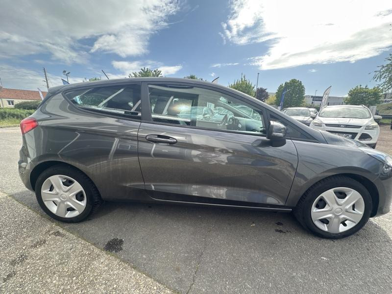 Ford Fiesta 1.1 75ch Cool & Connect 5p  occasion  Auxerre - photo n4