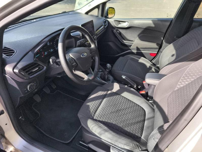 Ford Fiesta 1.1 75ch Titanium Business 5p  occasion  Saint-Doulchard - photo n11