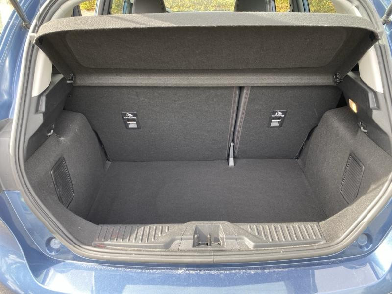Ford Fiesta 1.1 75ch Titanium Business 5p  occasion  Saint-Doulchard - photo n13