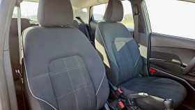 Ford Fiesta 1.1 85 ch BVM  occasion  Beaupuy - photo n3