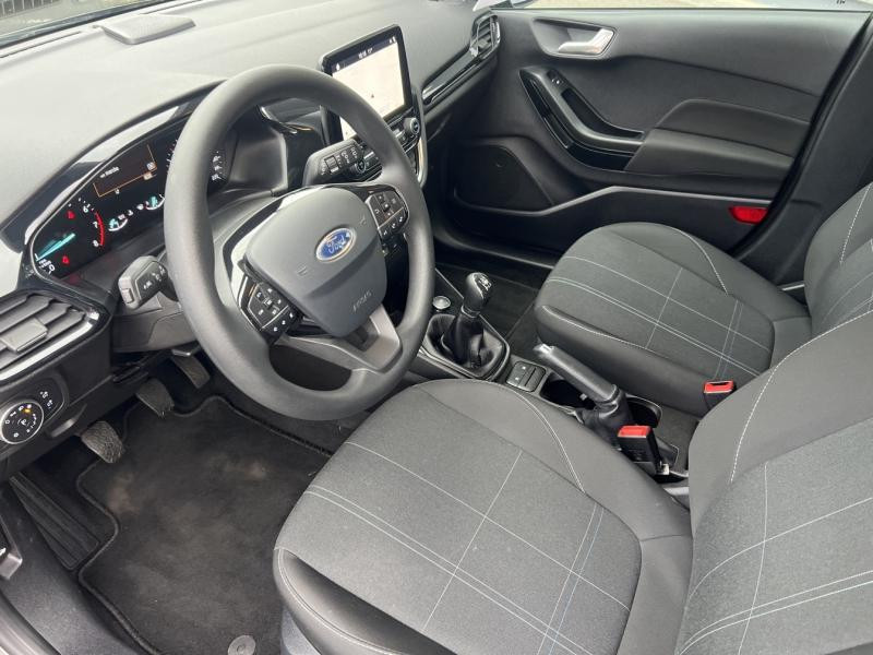 Ford Fiesta 1.1 85ch Business Nav 5p Euro6.2  occasion  Brie-Comte-Robert - photo n9