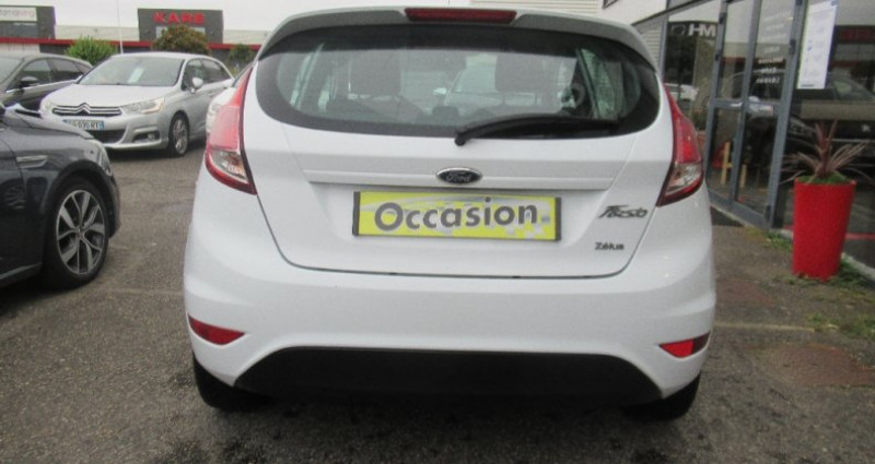 Ford Fiesta 1.2 82 Trend 5 Portes  occasion � AUBIERE - photo n�5
