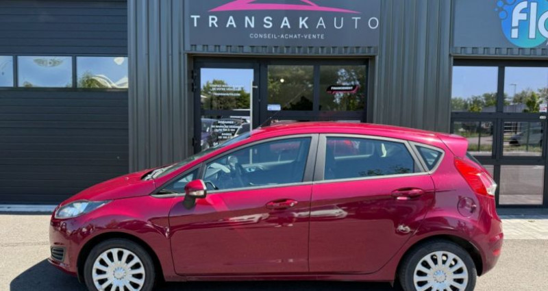 Ford Fiesta 1.25 60 ch avec entretien ok bluetooth  occasion  Schweighouse-sur-Moder - photo n2