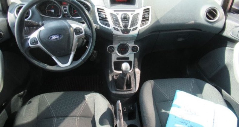 Ford Fiesta 1.4 TDCi 70 FAP Ghia  occasion  AUBIERE - photo n7