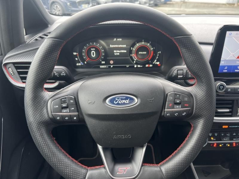Ford Fiesta 1.5 EcoBoost 200ch ST 5p 2022 - photo n°18 Ford Fiesta 1.5 EcoBoost 200ch ST 5p  occasion à Fleury-les-Aubrais - photo n°18