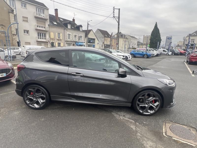 Ford Fiesta 1.5 EcoBoost 200ch ST 5p 2022 - photo n°4 Ford Fiesta 1.5 EcoBoost 200ch ST 5p  occasion à Fleury-les-Aubrais - photo n°4
