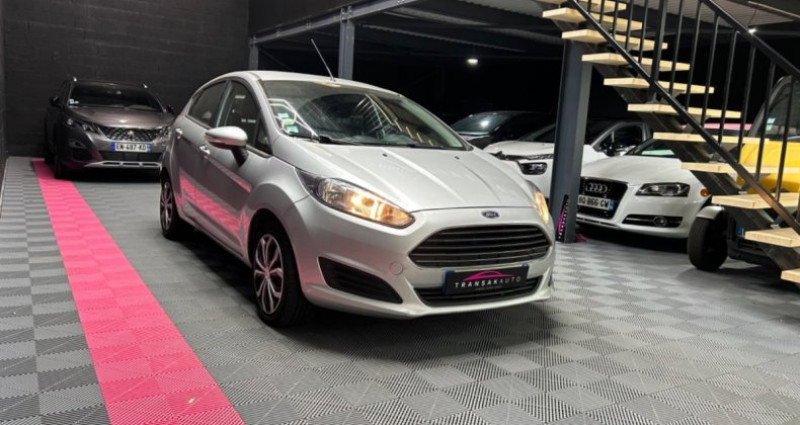 Ford Fiesta 1.5 TDCi 75 FAP Trend 2014 - photo n°7 Ford Fiesta 1.5 TDCi 75 FAP Trend  occasion à Chaponost - photo n°7