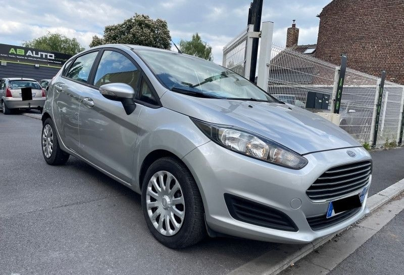 Ford Fiesta 1.5 TDCI 75CH FAP TREND 5P