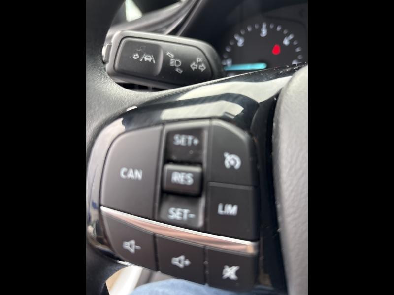 Ford Fiesta 1.5 TDCi 85 ch Connect Business Nav 5p  occasion  Barberey-Saint-Sulpice - photo n17