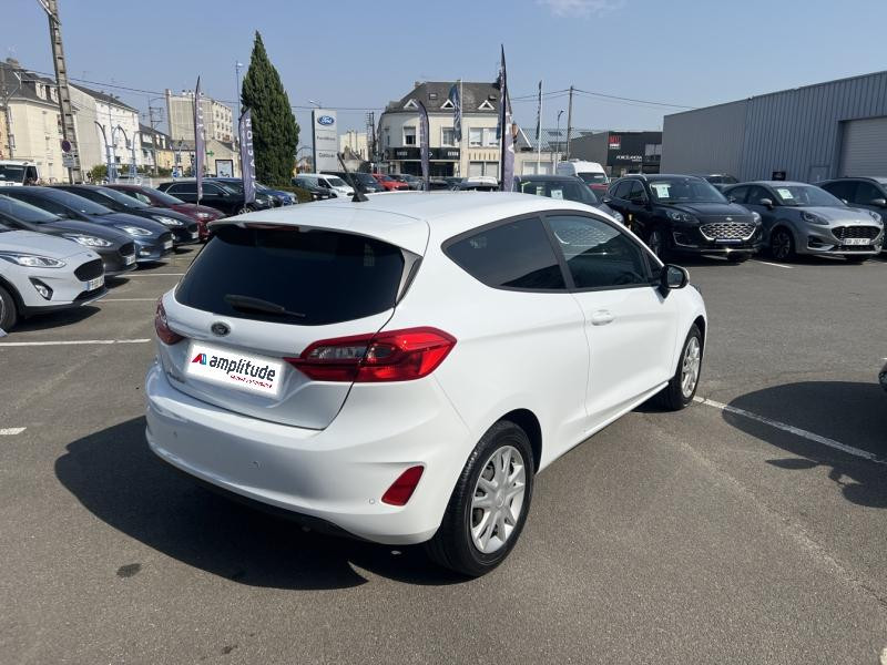 Ford Fiesta 1.5 TDCi 85ch Stop&Start Business 3p Euro6.2  occasion  Fleury-les-Aubrais - photo n5