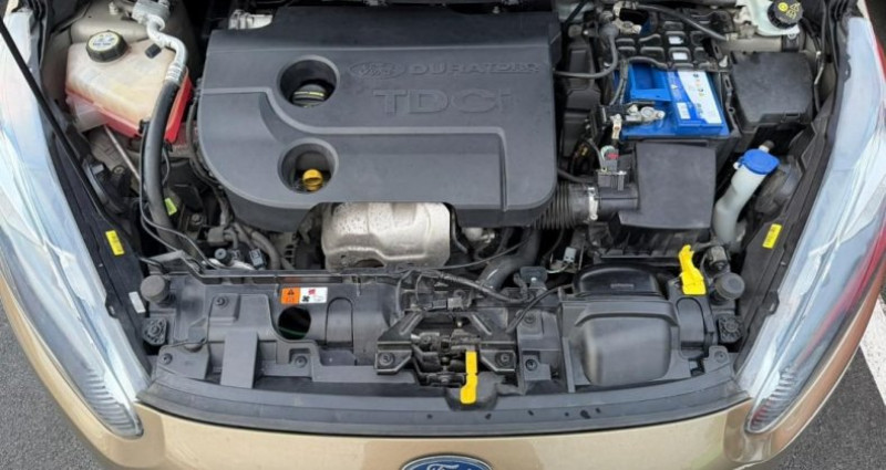 Ford Fiesta 1ER MAIN FAIBLE KILOMETRAGE CERTIFIER 2013 - photo n°6 Ford Fiesta 1ER MAIN FAIBLE KILOMETRAGE CERTIFIER  occasion à Loison Sous Lens - photo n°6