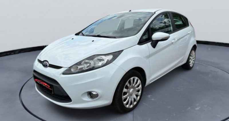 Ford Fiesta Ambiante 1.25i 82 ch Climatisation Régulateur de vitesse Rad 2012 - photo n°2 Ford Fiesta Ambiante 1.25i 82 ch Climatisation Régulateur de vitesse Rad  occasion à Nevers - photo n°2