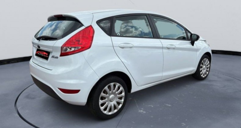 Ford Fiesta Ambiante 1.25i 82 ch Climatisation Régulateur de vitesse Rad 2012 - photo n°4 Ford Fiesta Ambiante 1.25i 82 ch Climatisation Régulateur de vitesse Rad  occasion à Nevers - photo n°4