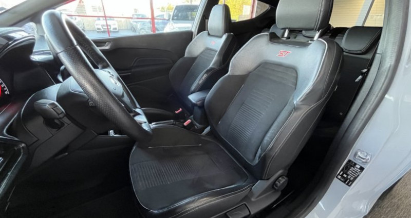 Ford Fiesta ST 1,5 200 PACK PERFORMANCE DIFFERENTIEL LAUNCH CONTROL GPS  2018 - photo n°6 Ford Fiesta ST 1,5 200 PACK PERFORMANCE DIFFERENTIEL LAUNCH CONTROL GPS   occasion à Phalsbourg - photo n°6