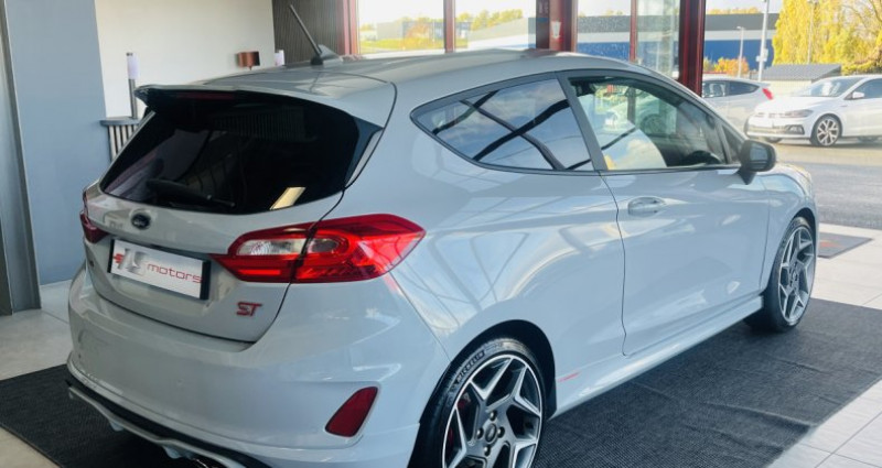 Ford Fiesta ST 1,5 200 PACK PERFORMANCE DIFFERENTIEL LAUNCH CONTROL GPS  2018 - photo n°2 Ford Fiesta ST 1,5 200 PACK PERFORMANCE DIFFERENTIEL LAUNCH CONTROL GPS   occasion à Phalsbourg - photo n°2