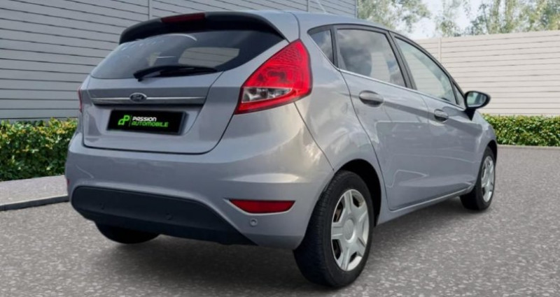Ford Fiesta Titanium TDCI DIESEL 2011 - photo n°3 Ford Fiesta Titanium TDCI DIESEL  occasion à Loison Sous Lens - photo n°3