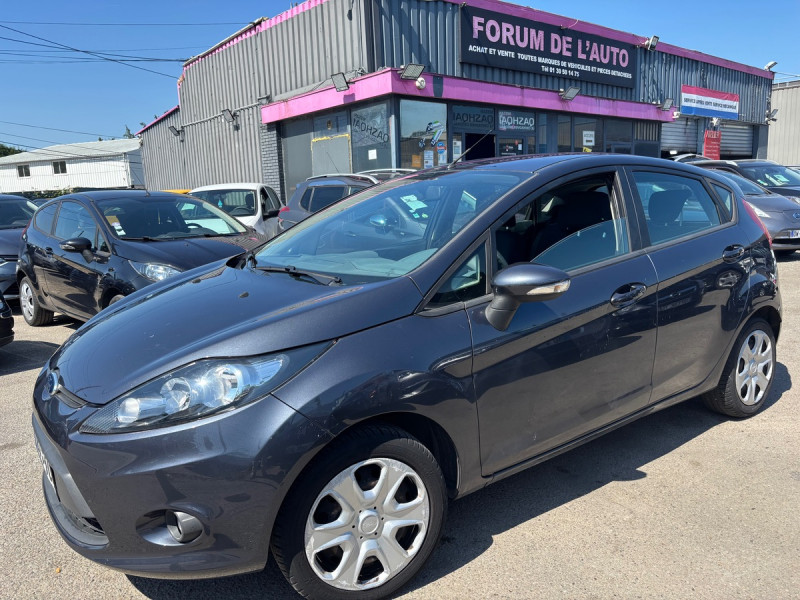 Ford Fiesta V 1250 60 AMBIENTE 5P 70000KM