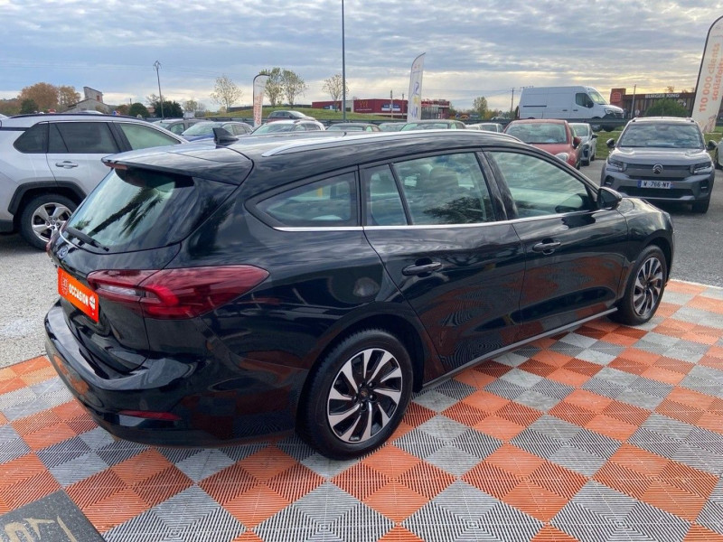 Ford Focus SW 1.0 ECOBOOST 125 BV6 TITANIUM GPS  occasion � Lescure-d'Albigeois - photo n�5