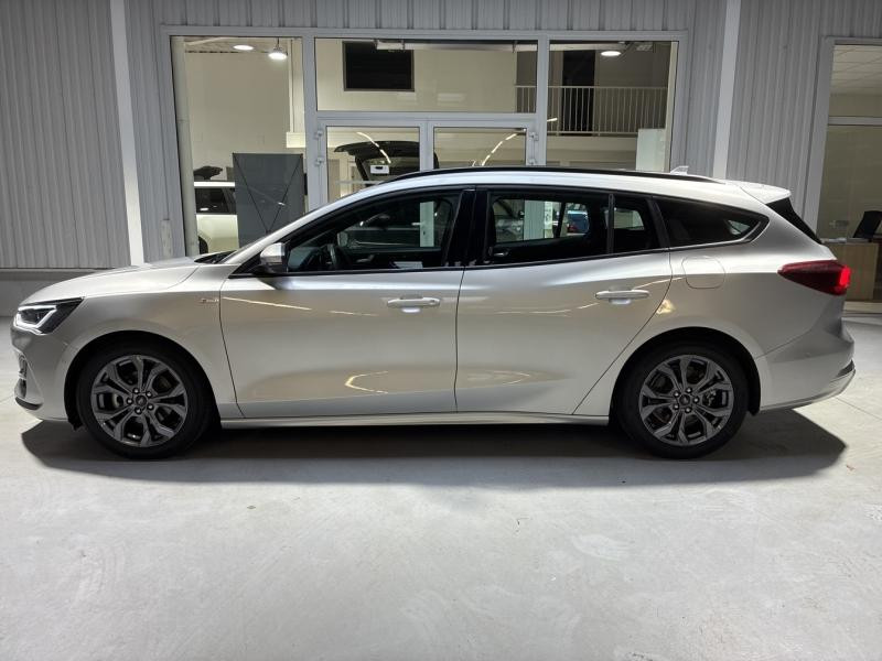 Ford Focus SW 1.0 EcoBoost 125ch mHEV ST Line  occasion � Brie-Comte-Robert - photo n�8