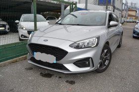 Ford Focus SW , garage VINHAS AUTO � Toulouse