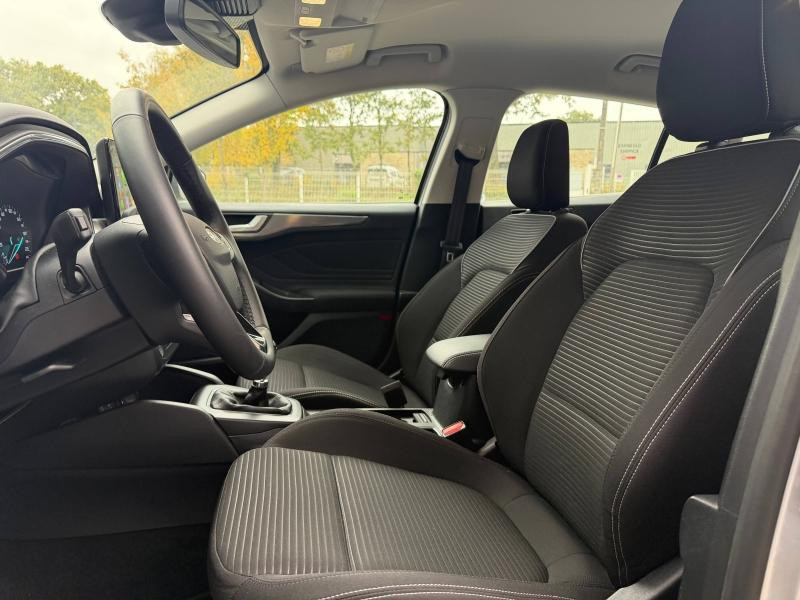 Ford Focus SW 1.0 EcoBoost 125ch Titanium X Business + Sièges chauffants 2023 - photo n°4 Ford Focus SW 1.0 EcoBoost 125ch Titanium X Business + Sièges chauffants  occasion à SAINT-GREGOIRE - photo n°4