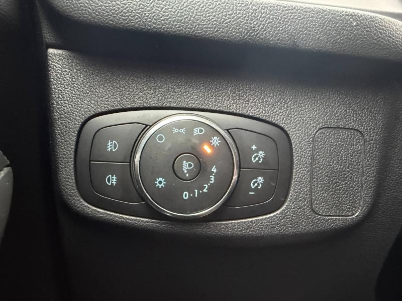 Ford Focus SW 1.0 EcoBoost 125ch Titanium X Business + Sièges chauffants 2023 - photo n°13 Ford Focus SW 1.0 EcoBoost 125ch Titanium X Business + Sièges chauffants  occasion à SAINT-GREGOIRE - photo n°13