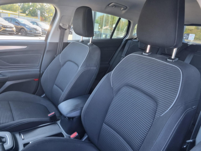 Ford Focus SW 1.0 Flexifuel 125 SetS mHEV Powershift Titanium X Business  occasion � Le Born - photo n�9