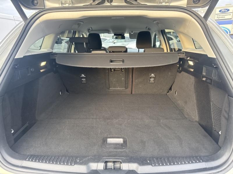 Ford Focus SW 1.0 Flexifuel mHEV 125 ch Titanium X Business  occasion � Barberey-Saint-Sulpice - photo n�13