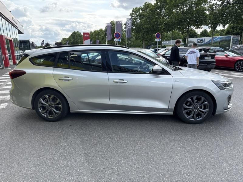 Ford Focus SW 1.0 Flexifuel mHEV 125ch ST-Line  occasion  Vert-Saint-Denis - photo n4