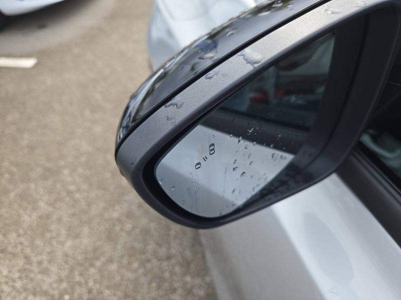 Ford Focus SW 1.5 EcoBlue 115ch ST-Line X BVA8 2024 - photo n°17 Ford Focus SW 1.5 EcoBlue 115ch ST-Line X BVA8  occasion à Dijon - photo n°17