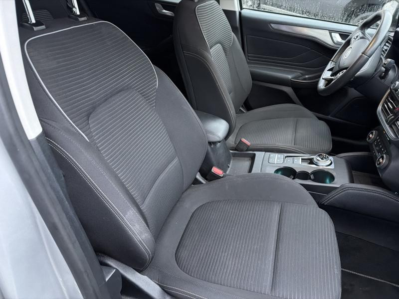 Ford Focus SW 1.5 EcoBlue 120ch Titanium X BVA  occasion � Dijon - photo n�11