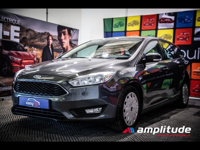 Ford Focus SW 1.5 TDCi 105ch ECOnetic Stop&Start Executive  occasion à Dijon - photo n°3