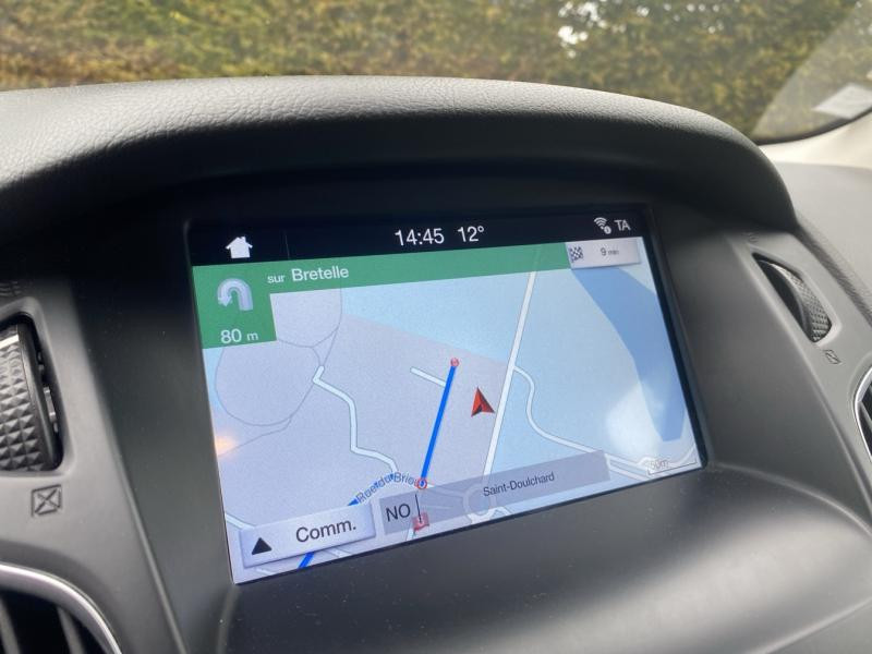 Ford Focus SW 1.5 TDCi 120ch Stop&Start Titanium  occasion  Saint-Doulchard - photo n17