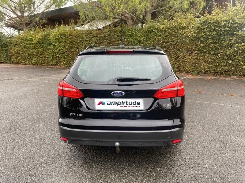 Ford Focus SW 1.5 TDCi 120ch Stop&Start Titanium  occasion  Saint-Doulchard - photo n6