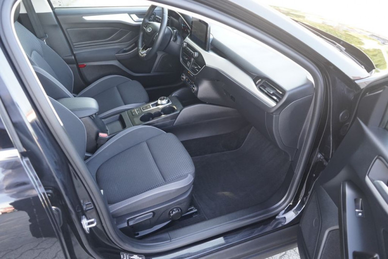 Ford Focus SW 2.0 EcoBlue 150 BVA  occasion  Beaupuy - photo n6