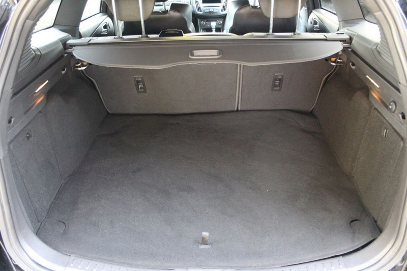 Ford Focus SW ST 2.0 EcoBoost 250  occasion  Beaupuy - photo n10
