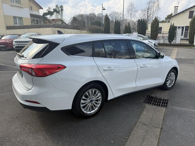 Ford Focus SW SW 1.0 EcoBoost 125ch Titanium X BVA  occasion  Brie-Comte-Robert - photo n5