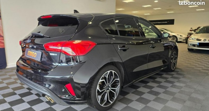 Ford Focus 1.0 ECOBOOST 125 MHEV ST-LINE   Pack Hiver 2020 - photo n°6 Ford Focus 1.0 ECOBOOST 125 MHEV ST-LINE   Pack Hiver  occasion à Saint-Apollinaire - photo n°6