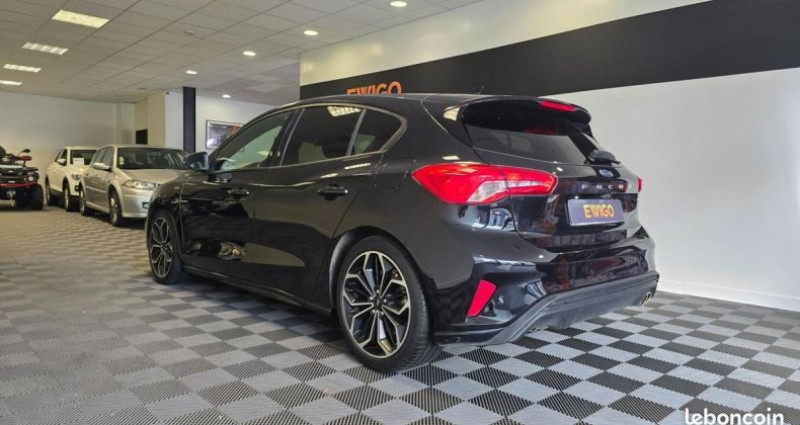 Ford Focus 1.0 ECOBOOST 125 MHEV ST-LINE   Pack Hiver 2020 - photo n°4 Ford Focus 1.0 ECOBOOST 125 MHEV ST-LINE   Pack Hiver  occasion à Saint-Apollinaire - photo n°4
